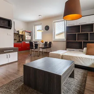Modern With 2 Bedrooms Karlovy Vary